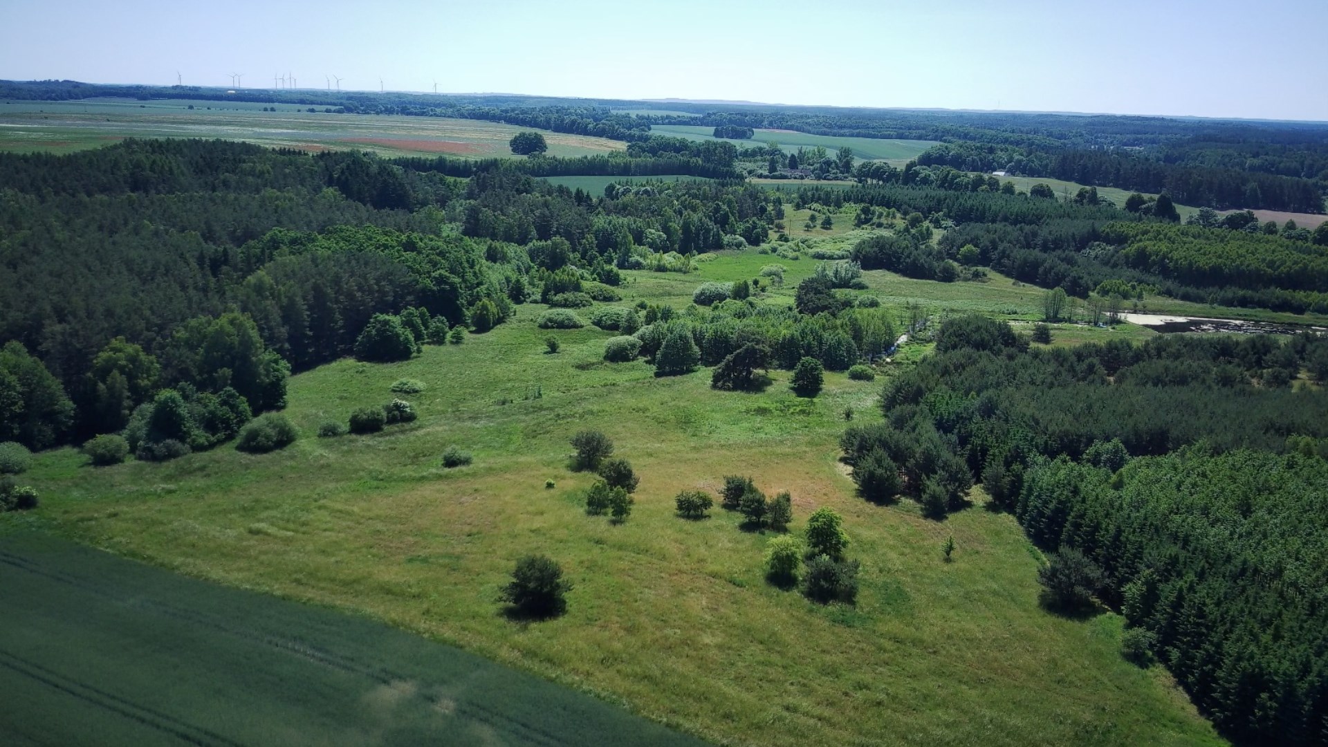 Działka na sprzedaż