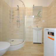 Nowa kawalerka w centrum Kołobrzegu, Na dłużej!