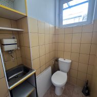 Przytulny lokal na rodzinny biznes