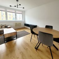 Mieszkanie na  1 piętrze, 2 pokoje w dobrej lokali