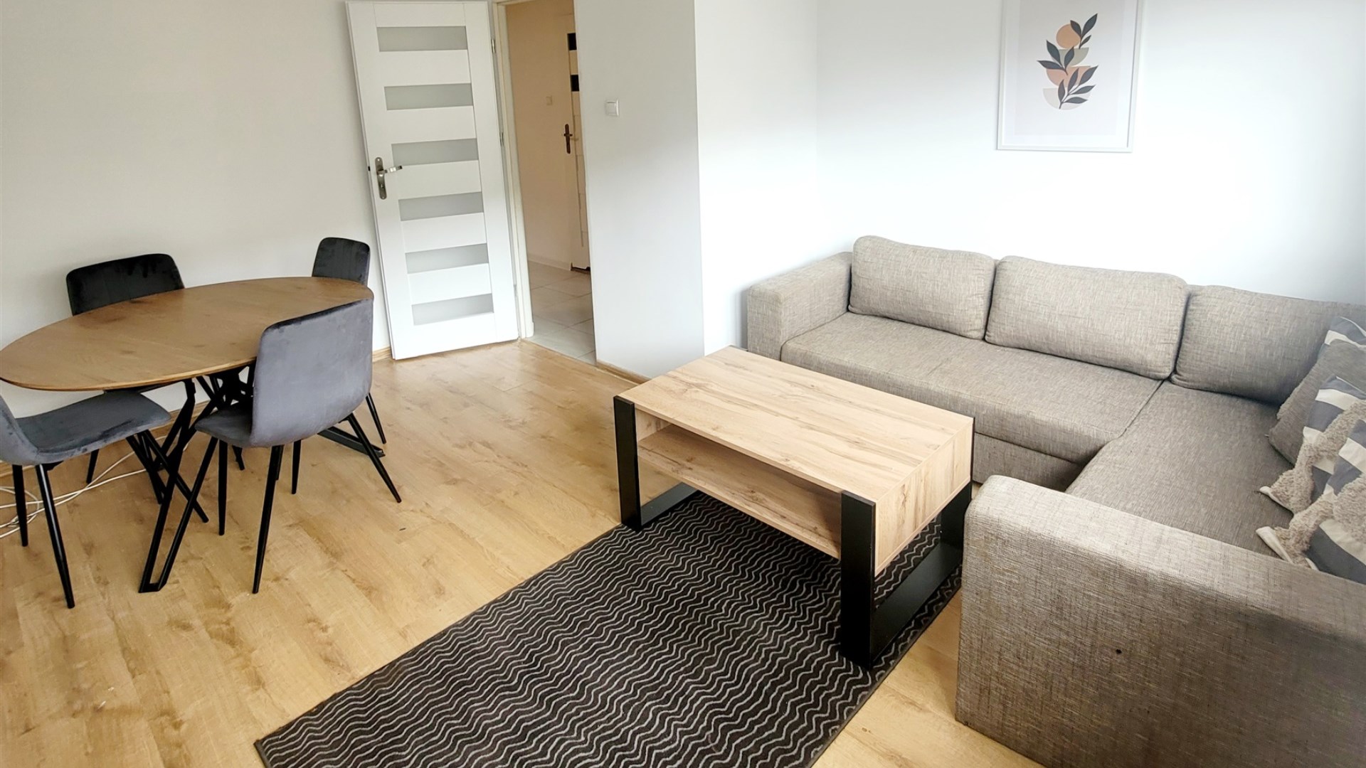 Mieszkanie na  1 piętrze, 2 pokoje w dobrej lokali