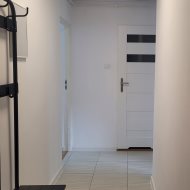 Mieszkanie na  1 piętrze, 2 pokoje w dobrej lokali