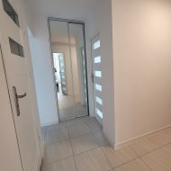 Mieszkanie na  1 piętrze, 2 pokoje w dobrej lokali