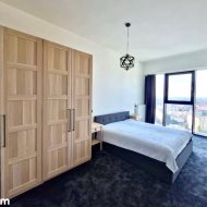 Najem Hanza Tower - apartament trzypokojowy /1.10