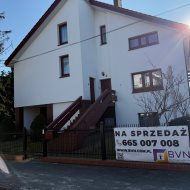 Dom na sprzedaż
