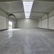 Nowoczesny magazyn z biurami - Wolframowa 12