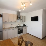 Dom wolnostojący*budynek gospodarczy*działka 1372