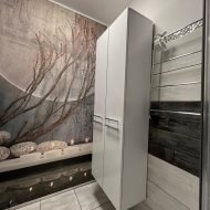 Przestronne i jasne z dużym balkonem typu loggia 