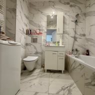 2 pokoje z balkonem, winda | 46,8 m² | Nowe Miasto