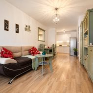 2 pokoje z balkonem, winda | 46,8 m² | Nowe Miasto