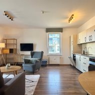 Do wynajęcia mieszkanie, os. zamknięte, basen.