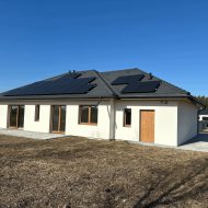 Nowy dom, gotowy do zamieszkania.