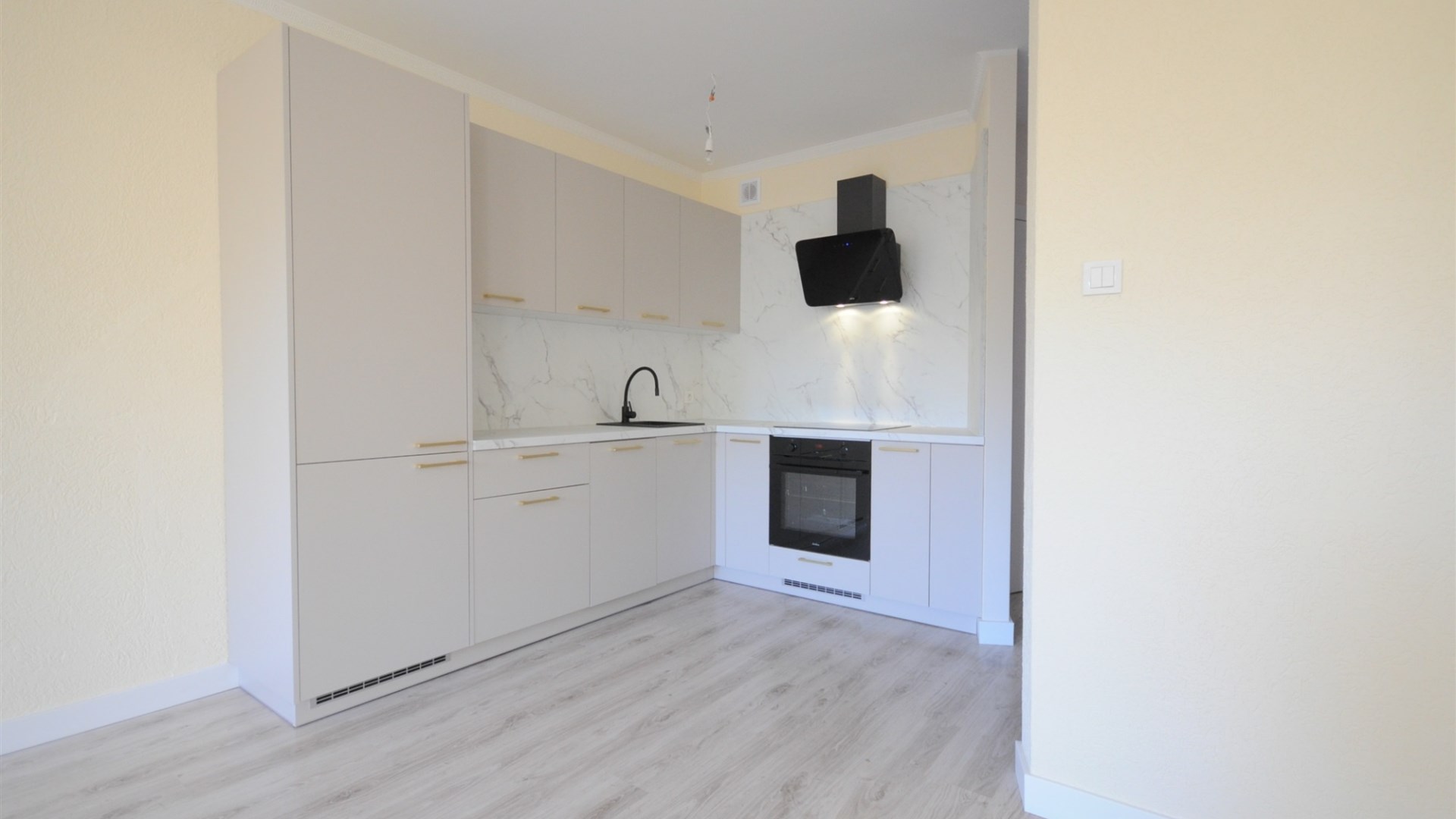 3 pokojowe, po remoncie przy Zaplecznej!