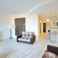 Apartament w hotelu Polonia - minimum rok.