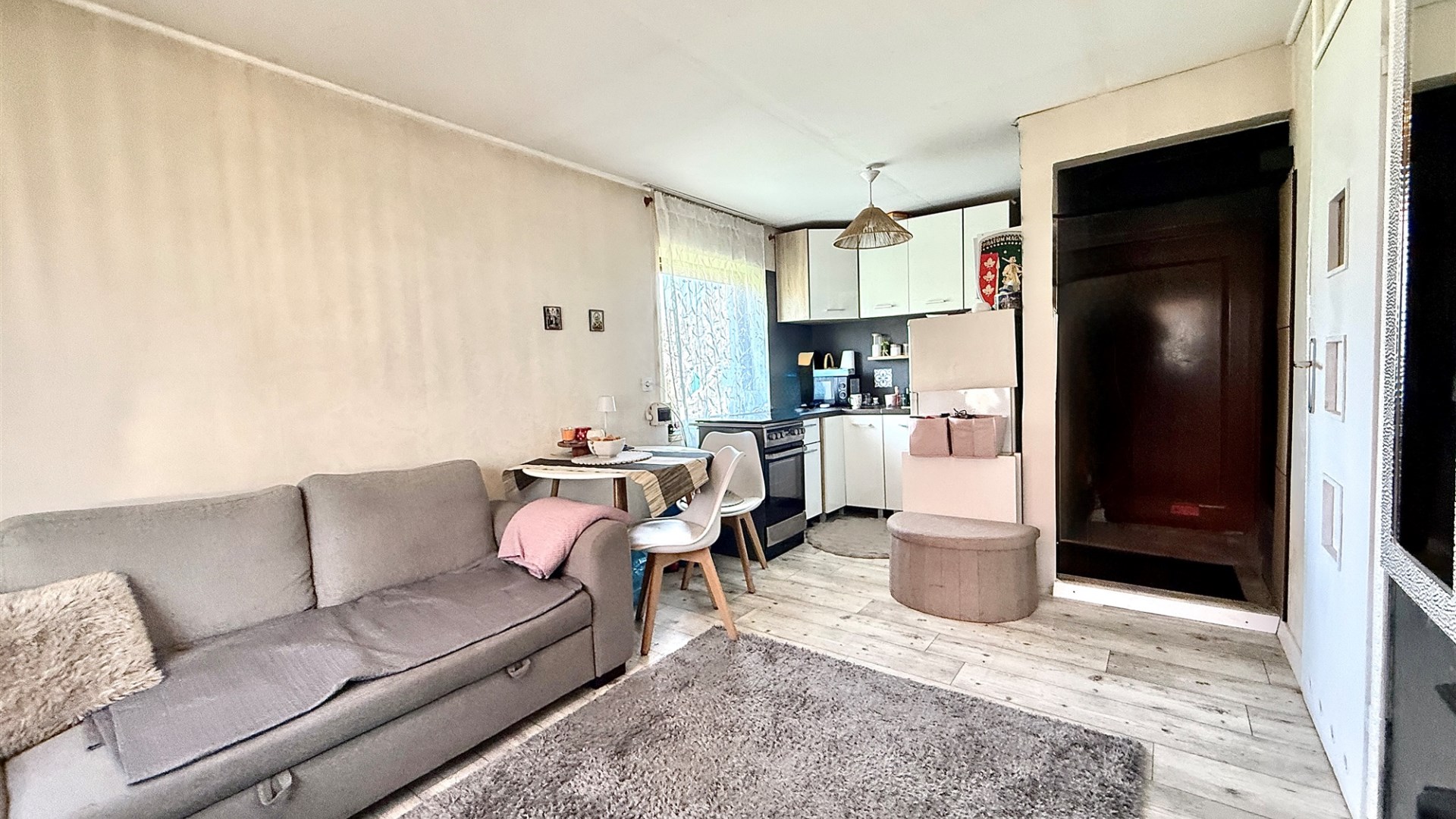 Działka ROD z domem po remoncie w Dąbiu