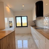 Nowy dom parterowy w Konikowie.