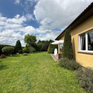 Dom jednorodzinny z osobnym garażem na 2 pojazdy