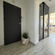 Spółdz.wł/  z balkonem na zieleń ul.Warcisława