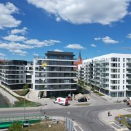 Apartament widokiem na rzekę i dużym tarasem 