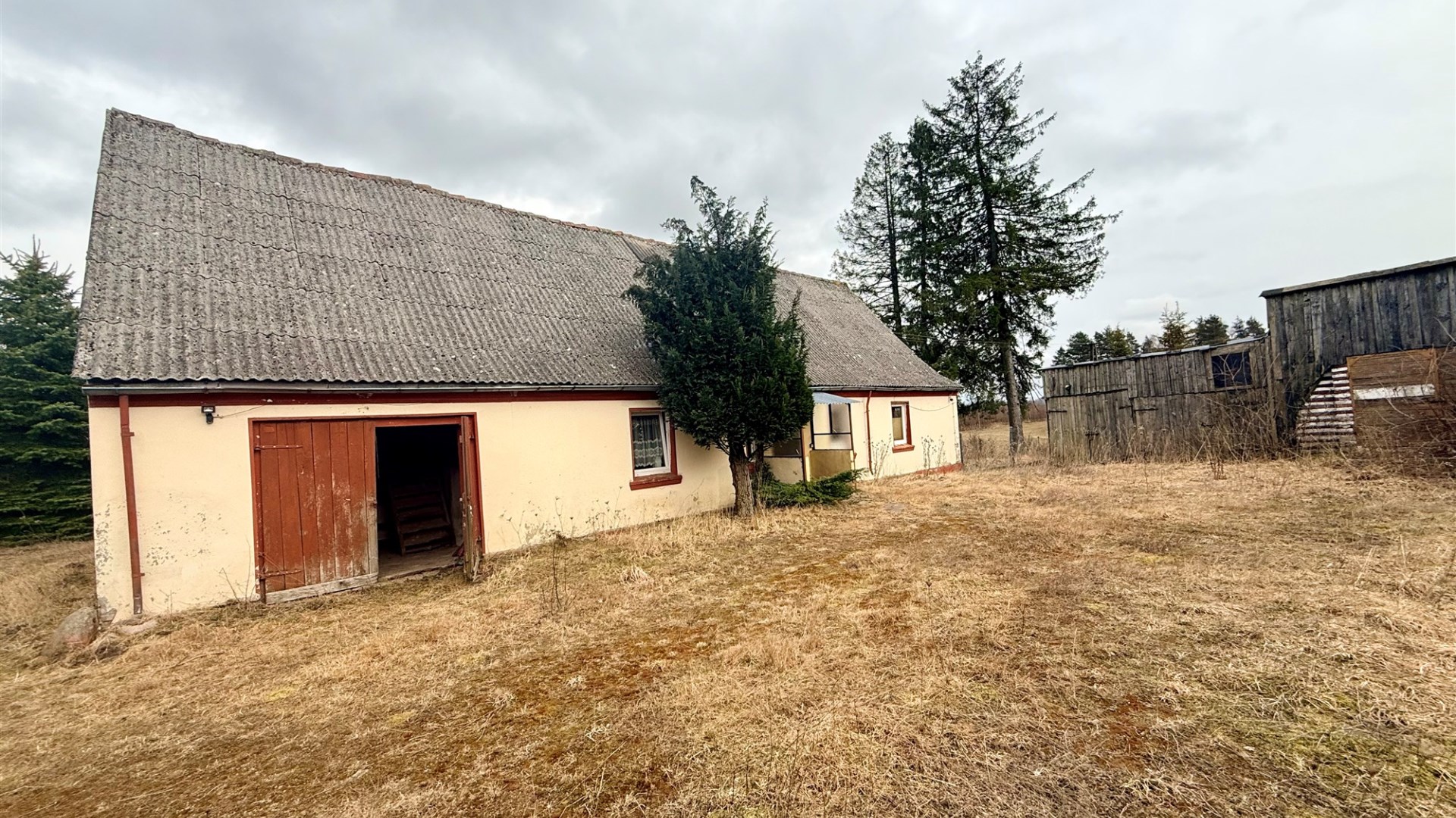 Siedlisko z duszą – dom z dala od sąsiadów, wśród 