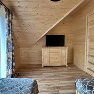 Dom z bali nad morzem, 3 apartamenty dwupoziomowe 