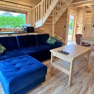 Dom z bali nad morzem, 3 apartamenty dwupoziomowe 