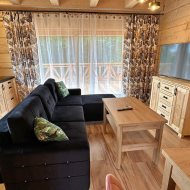 Dom z bali nad morzem, 3 apartamenty dwupoziomowe 