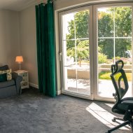 Dom wolnostojący z dostępem do jeziora 