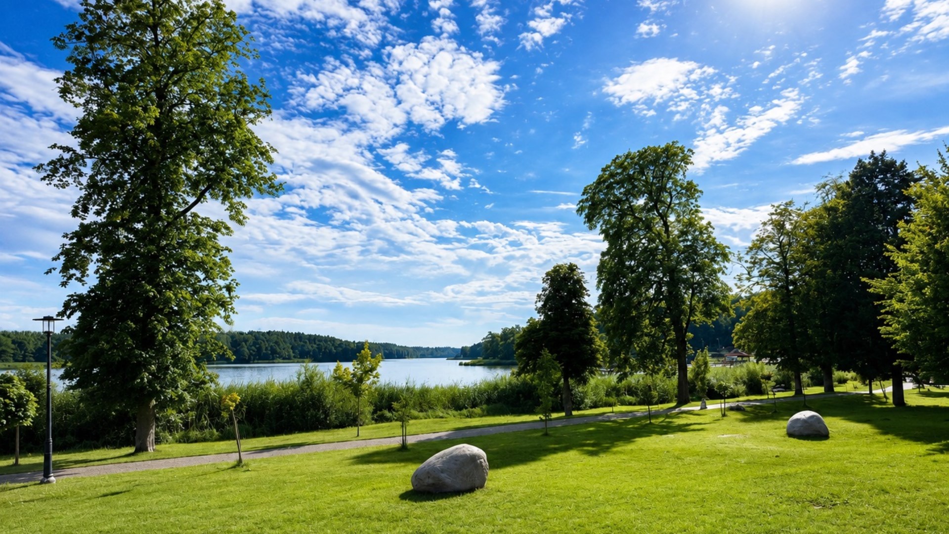 Wyjątkowa działka nad jeziorem, blisko plaża !