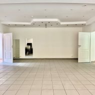Lokal usług. w Hotel Polonia ul. Portowa Kołobrzeg